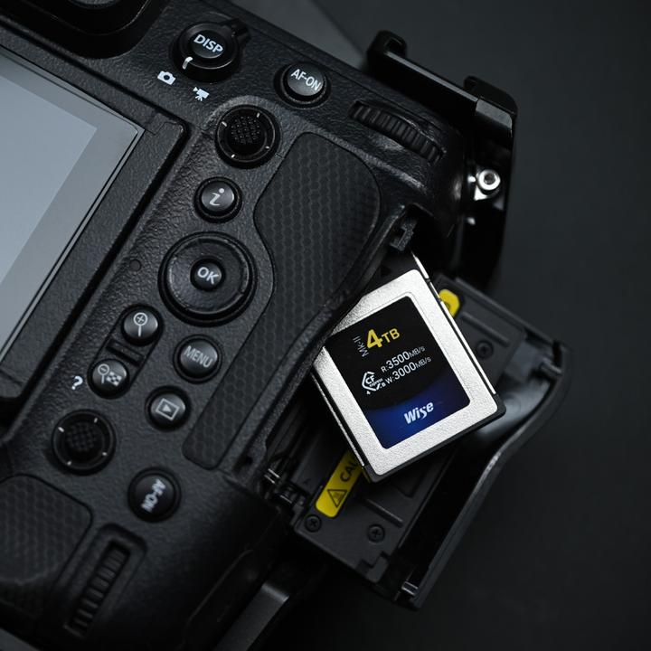 Produktbild Wise CFexpress 4.0 (512 GB, CFexpress Typ B)
