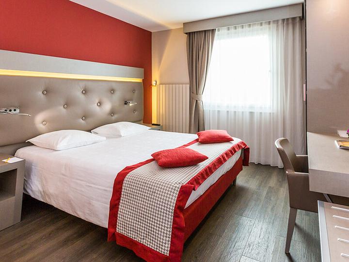 Image du produit Smartbox 3 nuits en hôtel 4* près de Genève avec accès à l'espace bien-être (2 pers.)