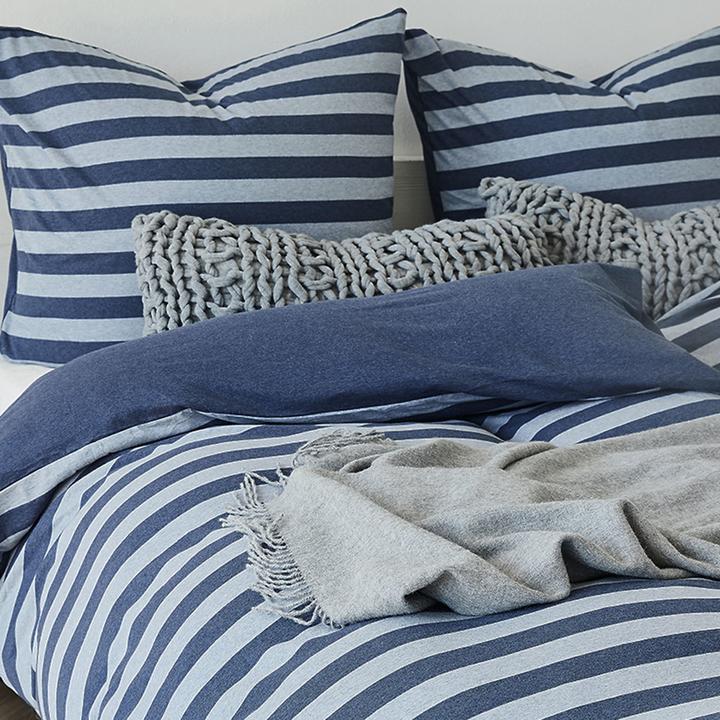 Produktbild Traumschlaf Melange-Stripe Marine (Duvetbezug, 155 x 220 cm, 80 x 80 cm)