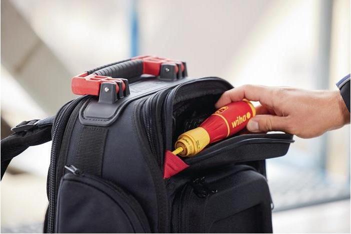 Produktbild Wiha Elektriker Werkzeugrucksack 27tlg Elektriker Grundausstattung stabiler Standboden Laptopfach (27 Teile)