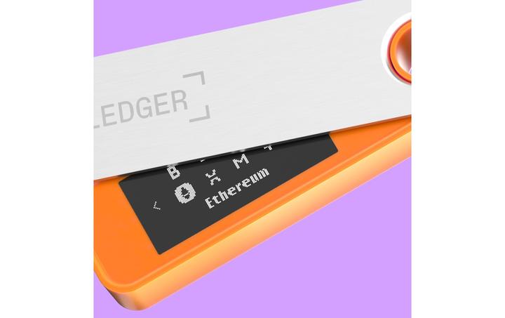 Actual product image Ledger Nano S Plus - Orange (Litecoin, Bitcoin, Dogecoin, Ethereum Classic, Dash)