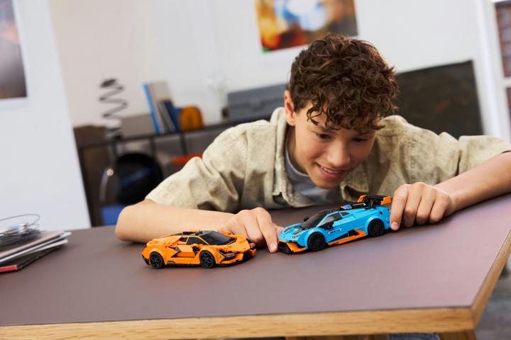 Produktbild LEGO Lamborghini Revuelto und Huracán STO (77238, LEGO Speed Champions)