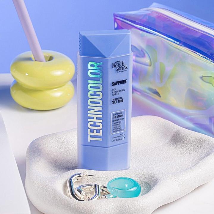 Produktbild Bondi Sands Technocolor Sapphire Selbstbräuner Gesichtsserum Einfache Anwendung Streifenfreie Fake Tan Enric (Selbstbräunungsserum, 50 ml)