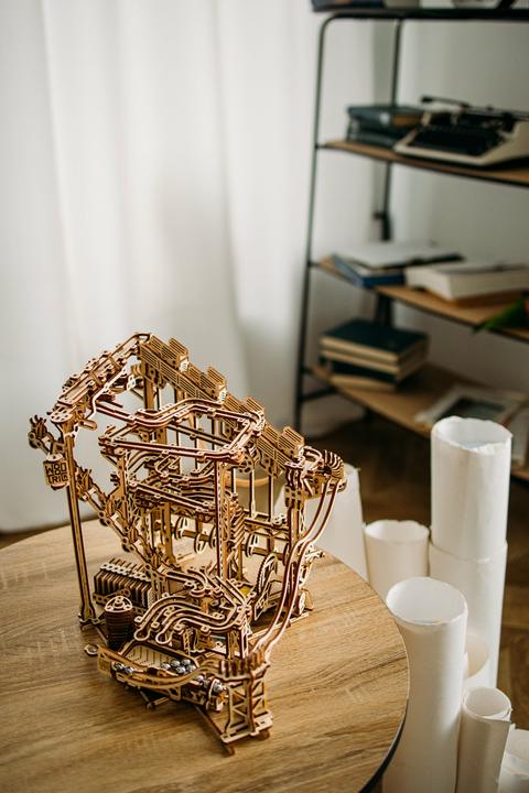 Produktbild Wood Trick Spiral Kugelbahn - 3D Holzbausatz