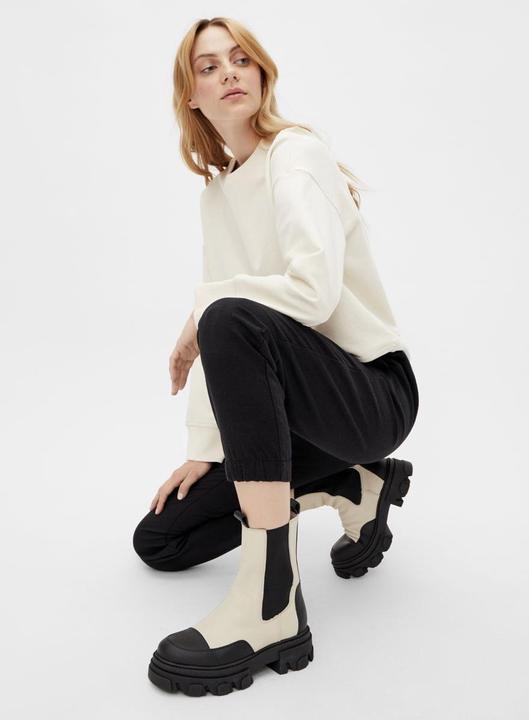Actual product image Bianco BIAGINNY Chelsea Boots (40)