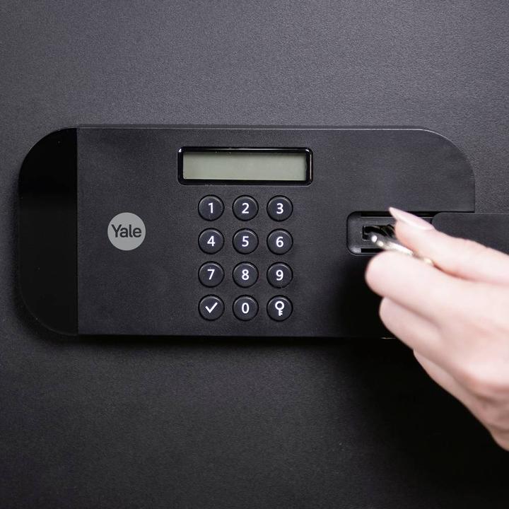 Actual product image Yale Sejf YSEB/400/EB1 o wysokim poziomie bezpieczestwa (38.50 l)