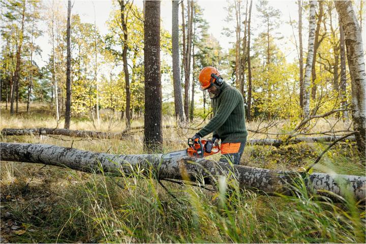 Produktbild Husqvarna Akku-Kettensäge 435i 35 cm (Akku Kettensäge)