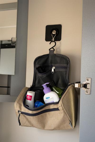 Actual product image Berger Washbag toiletry bag premium beige