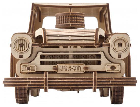 Actual product image Ugears Pick-up Lumberjack