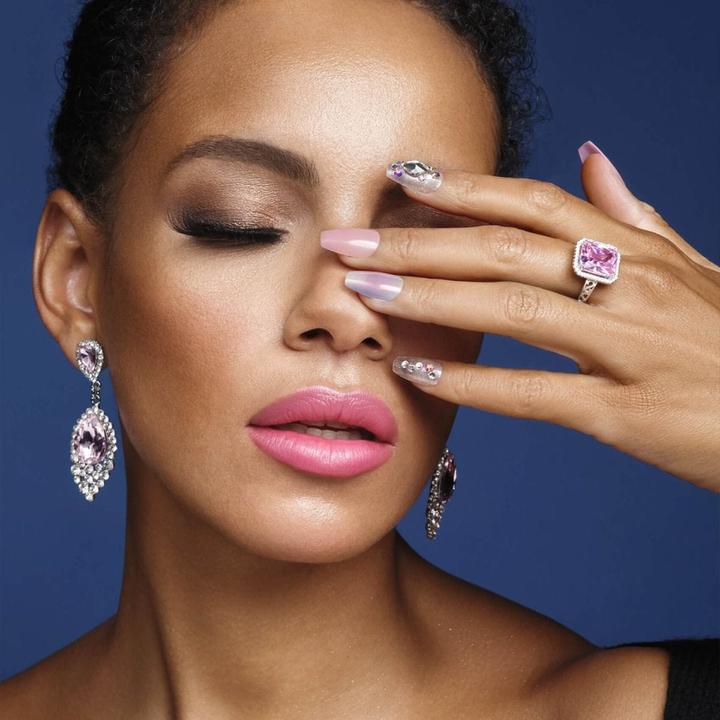 Immagine prodotto Herba Bacio Majestic Nails - In A Crown (Unghie artificiali, Trasparente, Rosa)