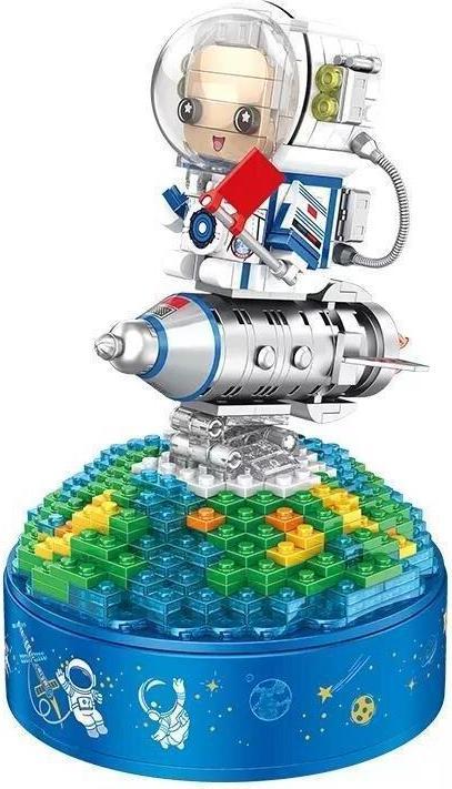 Produktbild Panlos 656018 - Spieluhr Astronaut mit Licht