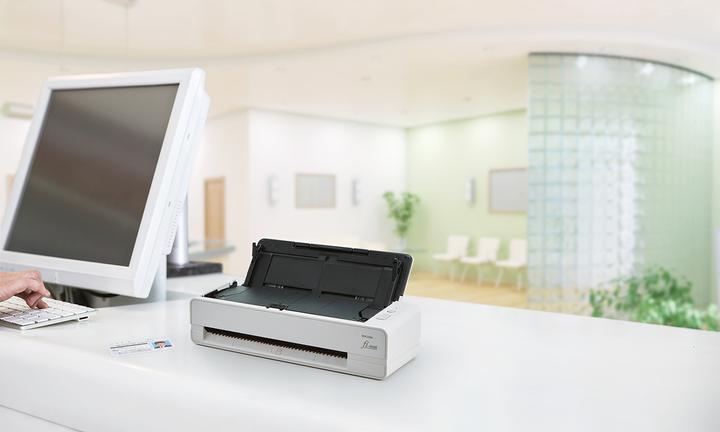 Image du produit RICOH Scanner de documents fi-800R (USB)