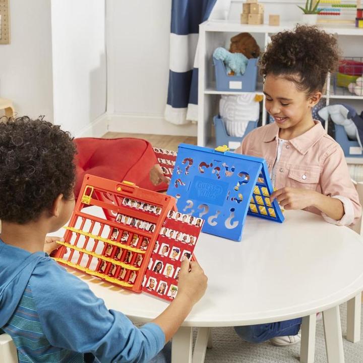 Image du produit Hasbro Gaming Indovina Chi? (Italien)