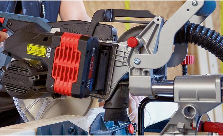 Produktbild Bosch Professional GCM 18 V-216