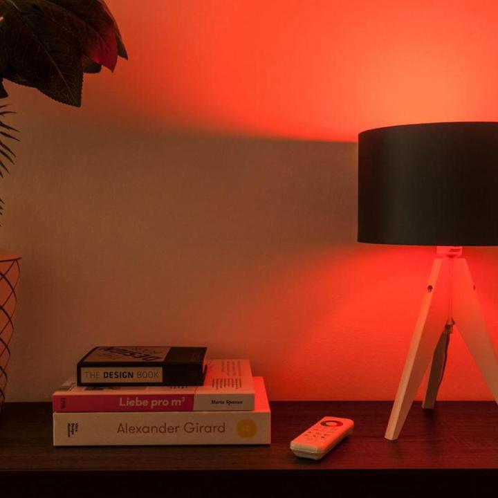 Image du produit Müller Licht tint LED lampe bougie dimmable E14/6W(40W) 470 lm 1800- 6500 K blanc chaud- blanc lumière du jour + (E14, 4.90 W, 470 lm, 1 x, F)