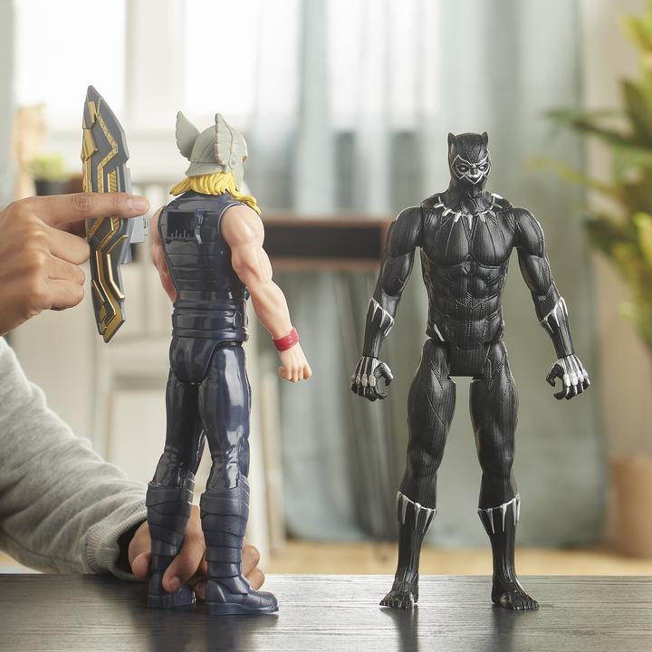 Actual product image Hasbro Marvel Avengers Titan Hero Serie Blast Gear Thor