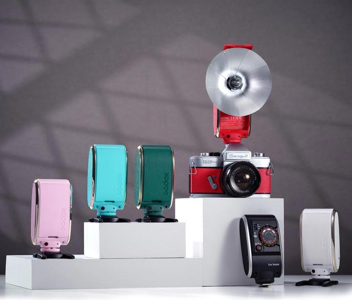 Produktbild Godox Retro Lux Senior Blue (Fuji, Canon, Nikon, Olympus, Pentax, Fujifilm)