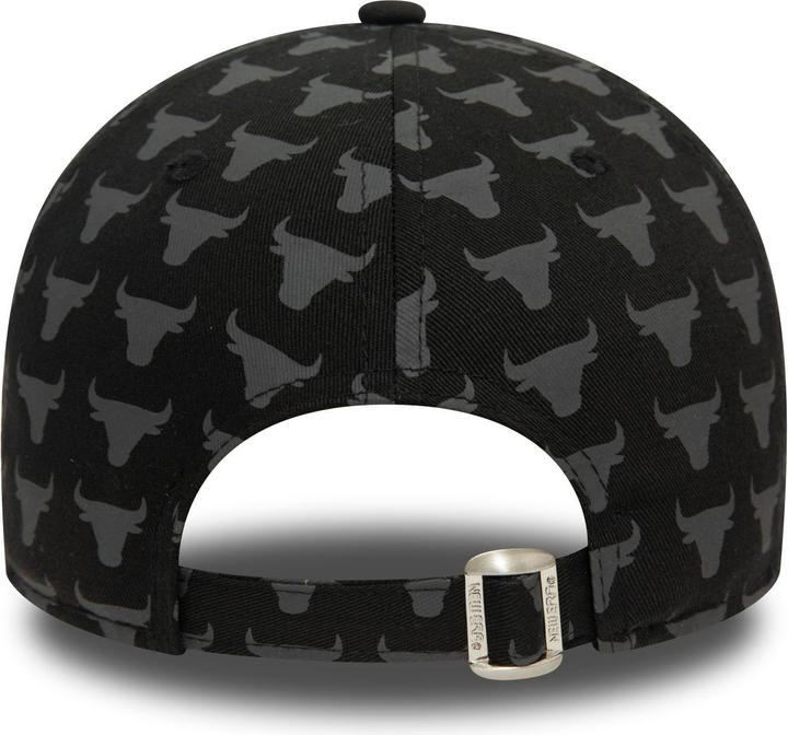 Actual product image New Era 9Forty Strap Cap - MONOGRAM Chicago Bulls