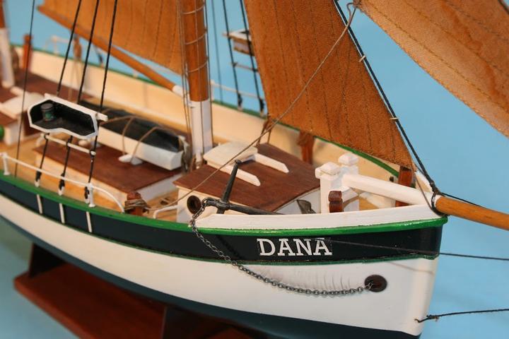 Actual product image Billing Boats Dana - Plastic hull 1:60 - (428316)
