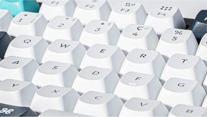Image du produit Keychron Q6 Max (CH, Filaire, Sans fil)