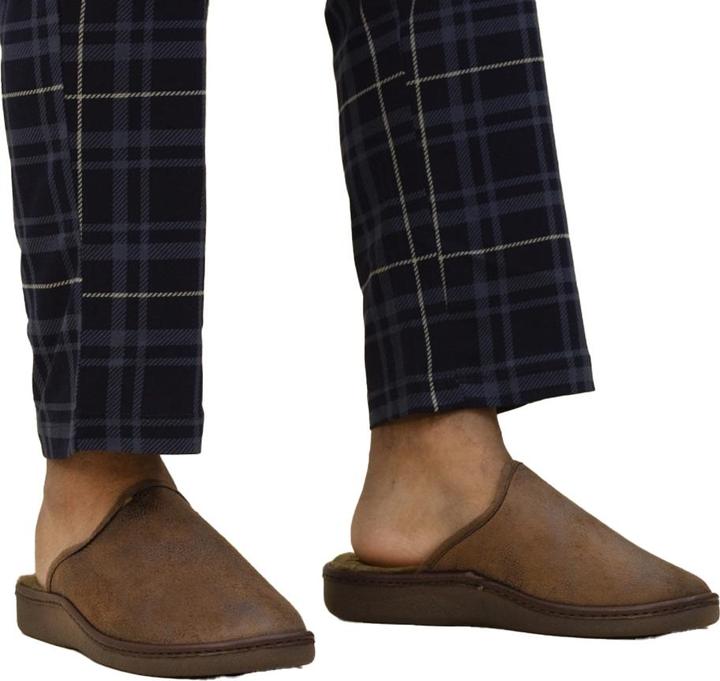 Actual product image Lazy Dogz Mens Glen II Faux Leather Slip-on Slippers (45.5)