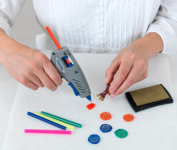Actual product image Dremel Hot glue gun 930-18 Hobby