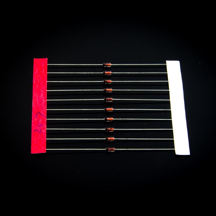 Produktbild Purecrea Zener-Diode Set 100 Stück assortiert 0.5W
