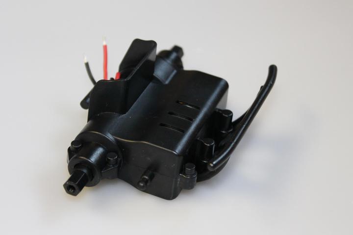 Produktbild DF-Models Hinterachse mit Getriebe komplett
