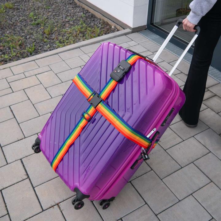 Actual product image Intirilife Luggage for luggage with TSA combination lock and name tag (Case strap)