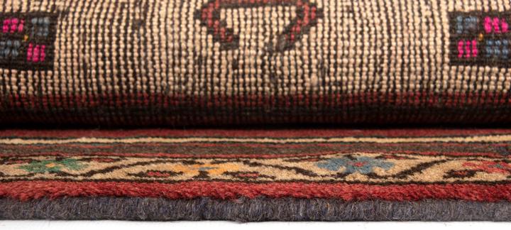 Actual product image Vidal Ardabil (67 x 104 cm)