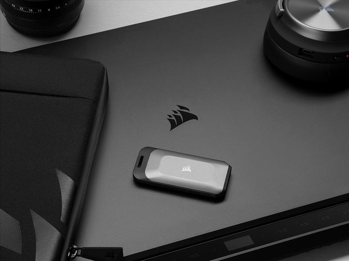 Productafbeelding Corsair EX100U 4TB draagbare USB-opslag (4000 GB)