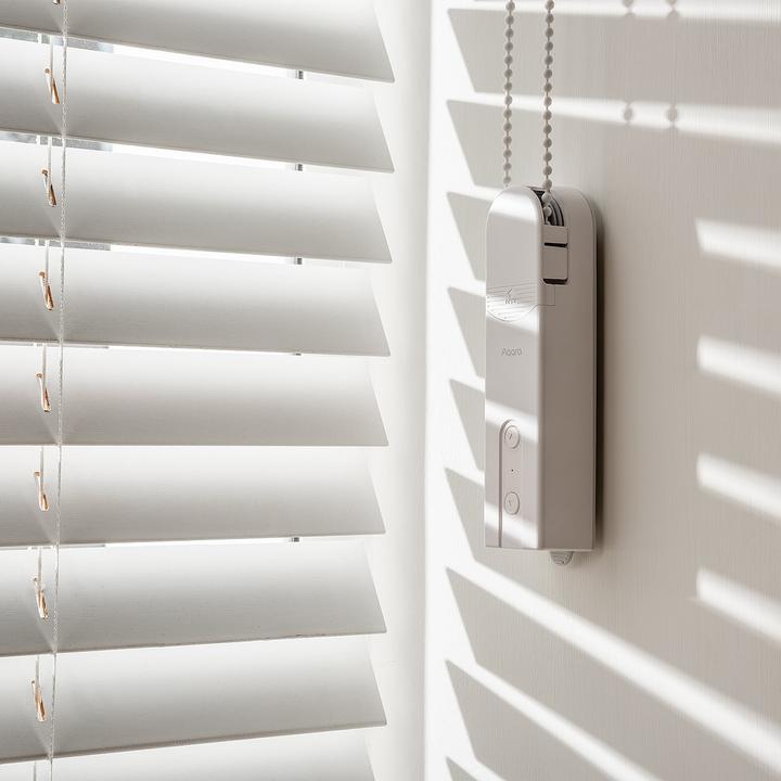 Productafbeelding Aqara E1 Slimme motorisering voor kettingrolgordijnen Zigbee 3.0