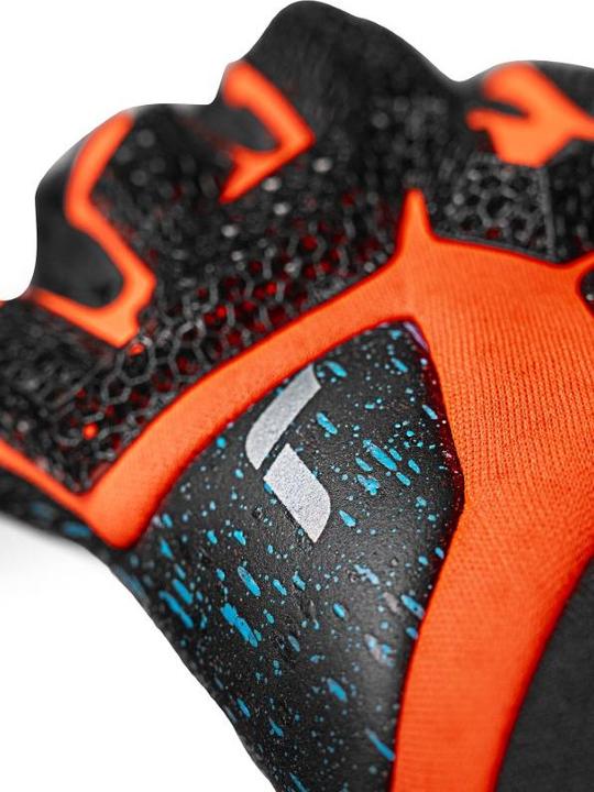 Actual product image Reusch Attrakt Fusion Carbon® (10)