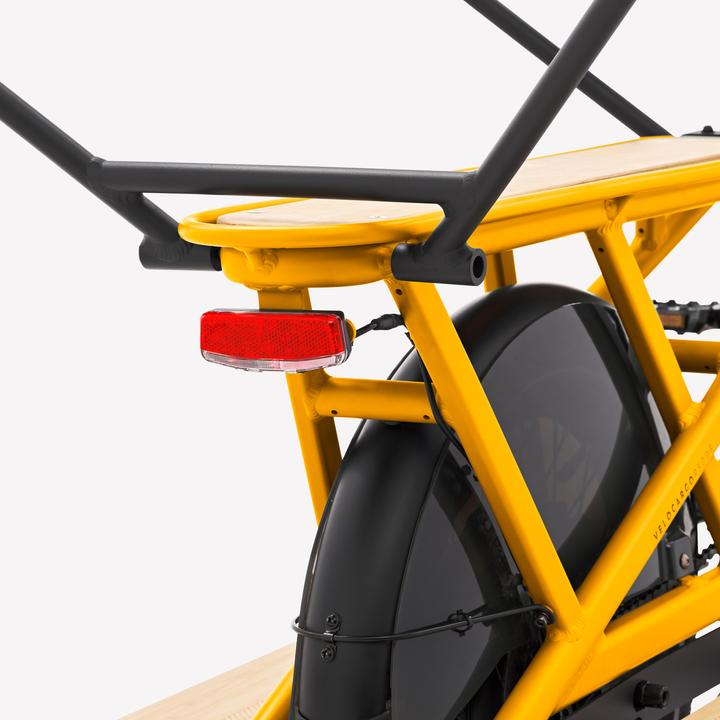 Actual product image Btwin E-cargo bike Cargobike R500E Longtail V2 yellow (44 cm)