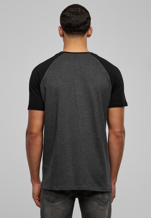 Actual product image Urban Classics Raglan Contrast Tee (S)