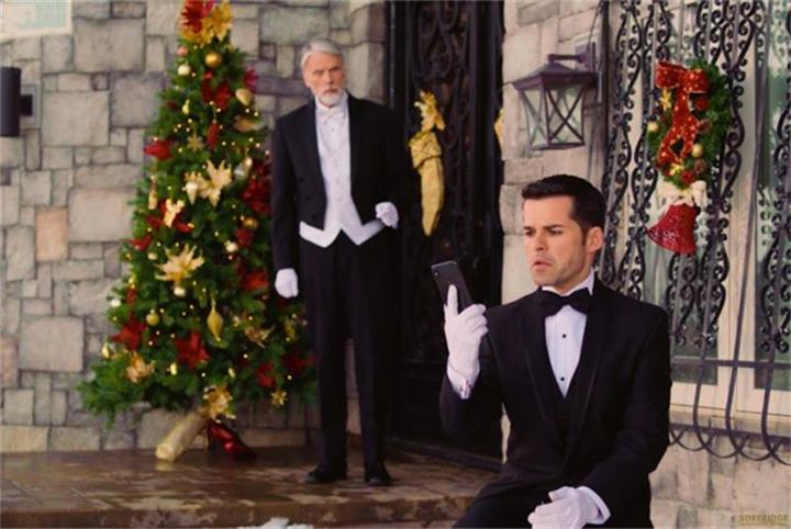 Produktbild Christmas with a Crown - Ein Prinz zu Weihnachten (DVD, Deutsch, Englisch)