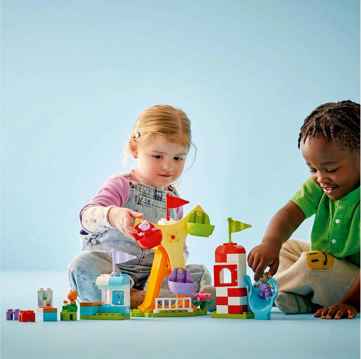 Actual product image LEGO Funfair (10453)