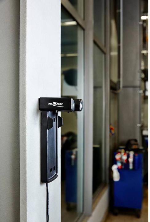 Productafbeelding Ansmann Handlamp op batterijen Zwart (27.50 cm, 330 lm)