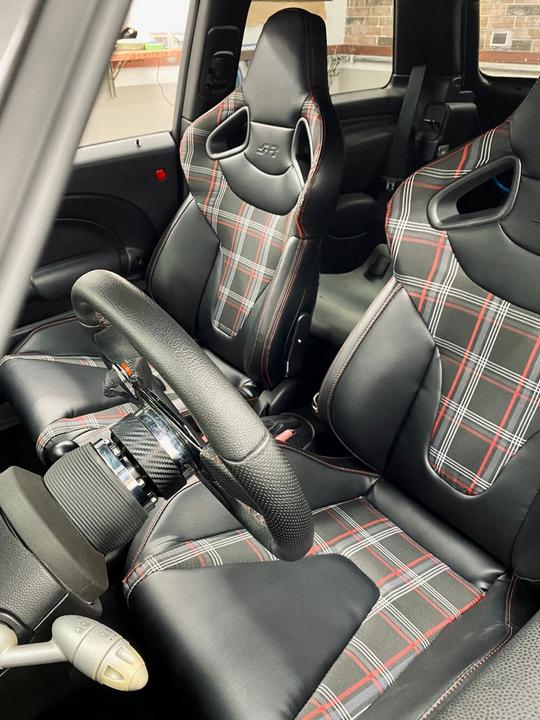 Produktbild Simoni Racing Tuning Sitz Jackie (linke Seite)