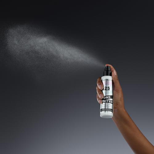 Actual product image Redken Frizz Dismiss (300 ml, Liquid shampoo)