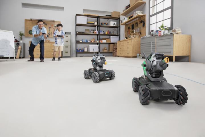 Actual product image DJI RoboMaster S1