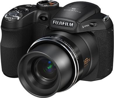 Fujifilm FinePix S2500HD, 12 megapixel, 18x zoom, HD movies