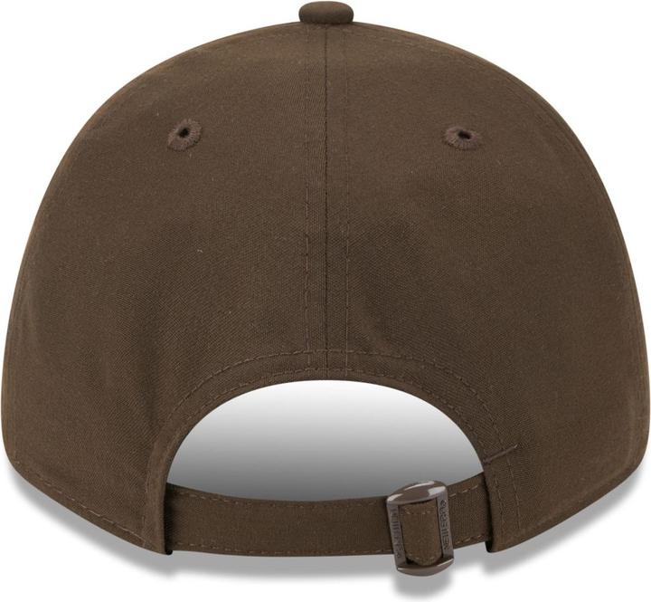 Actual product image New Era 9Forty Strapback Cap - Heritage Brand Patch Brown