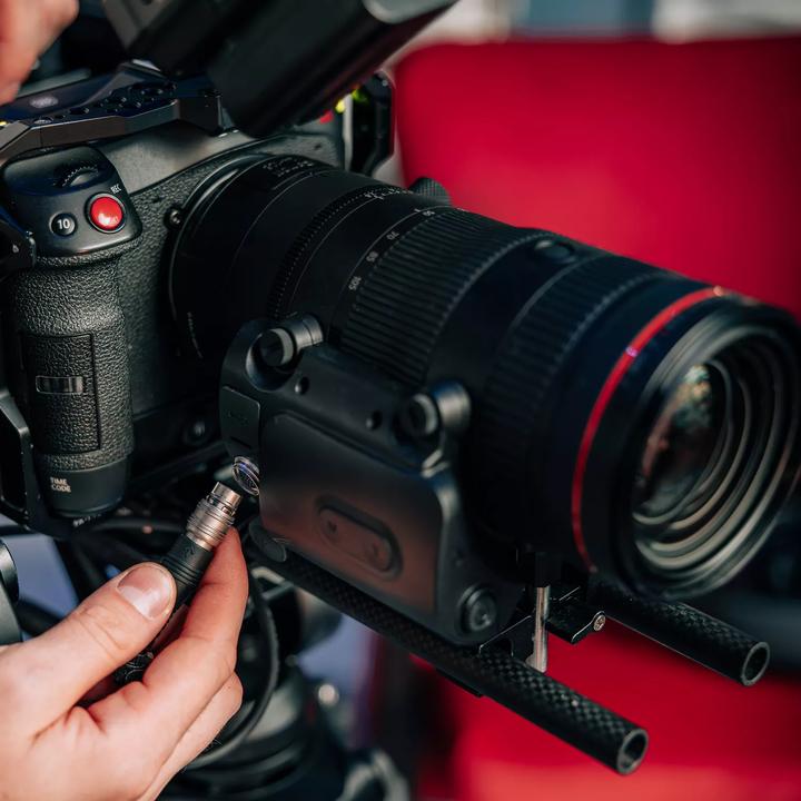 Produktbild Canon Zoomadapter PZ-E2B (mit 20-poliger Schnittstelle)