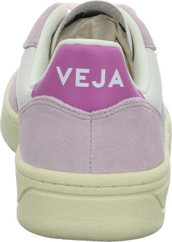 Actual product image Veja V-10 (38)