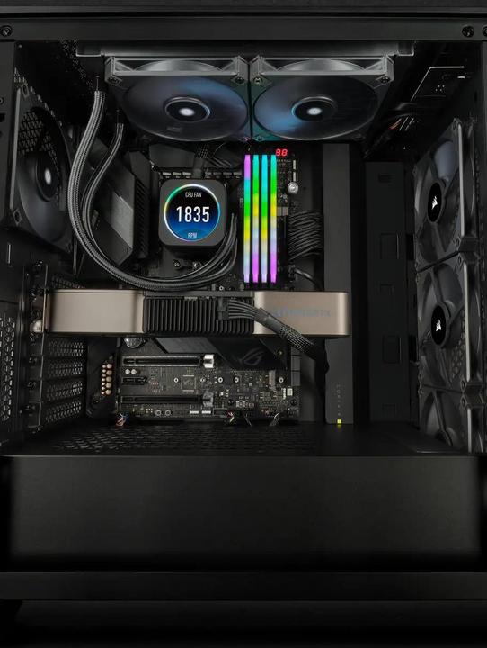 Produktbild Corsair AF120 Slim (120 mm, 1 x)