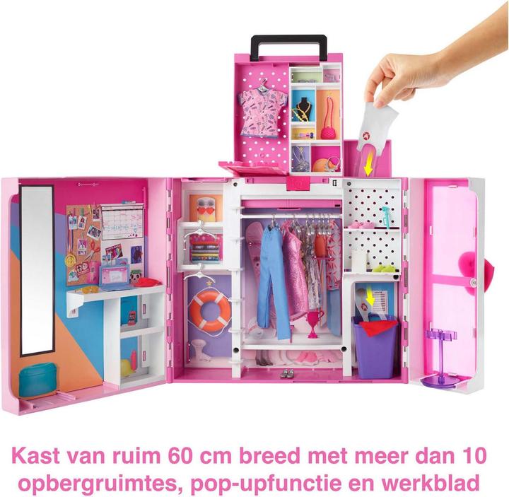 Image du produit Barbie Une garde-robe de rêve et une poupée blonde