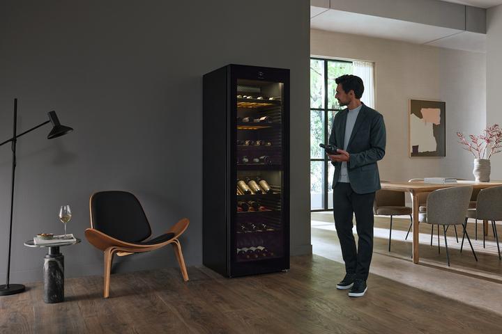 Actual product image Miele KWTS 4785 F 125 Gala Ed