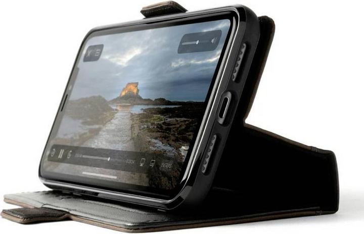 Produktbild TwelveSouth BookBook iPhone 13 Brn (Apple iPhone 13)