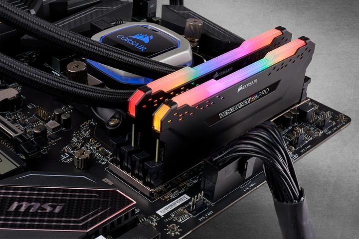 Produktbild Corsair Vengeance RGB Pro (2 x 16GB, 2666 MHz, DDR4-RAM, DIMM)